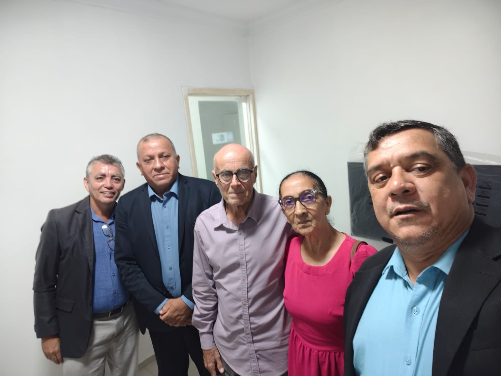Entrevista com candidatos ao pastorado